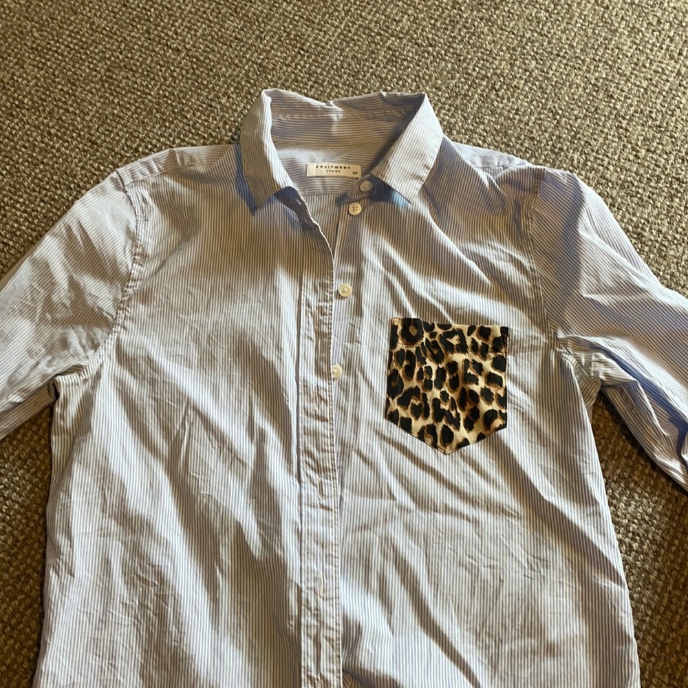 Equipment Oxford w leopard pocket Sz S